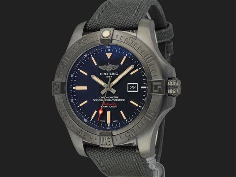 breitling avenger blackbird 44 jomashop|breitling v17310.